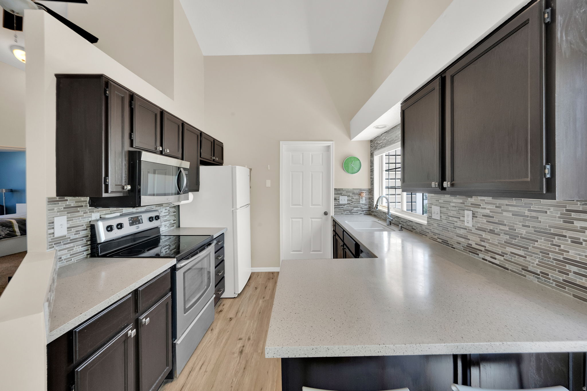 CHESTNUT PLACE CONDMN - Residential