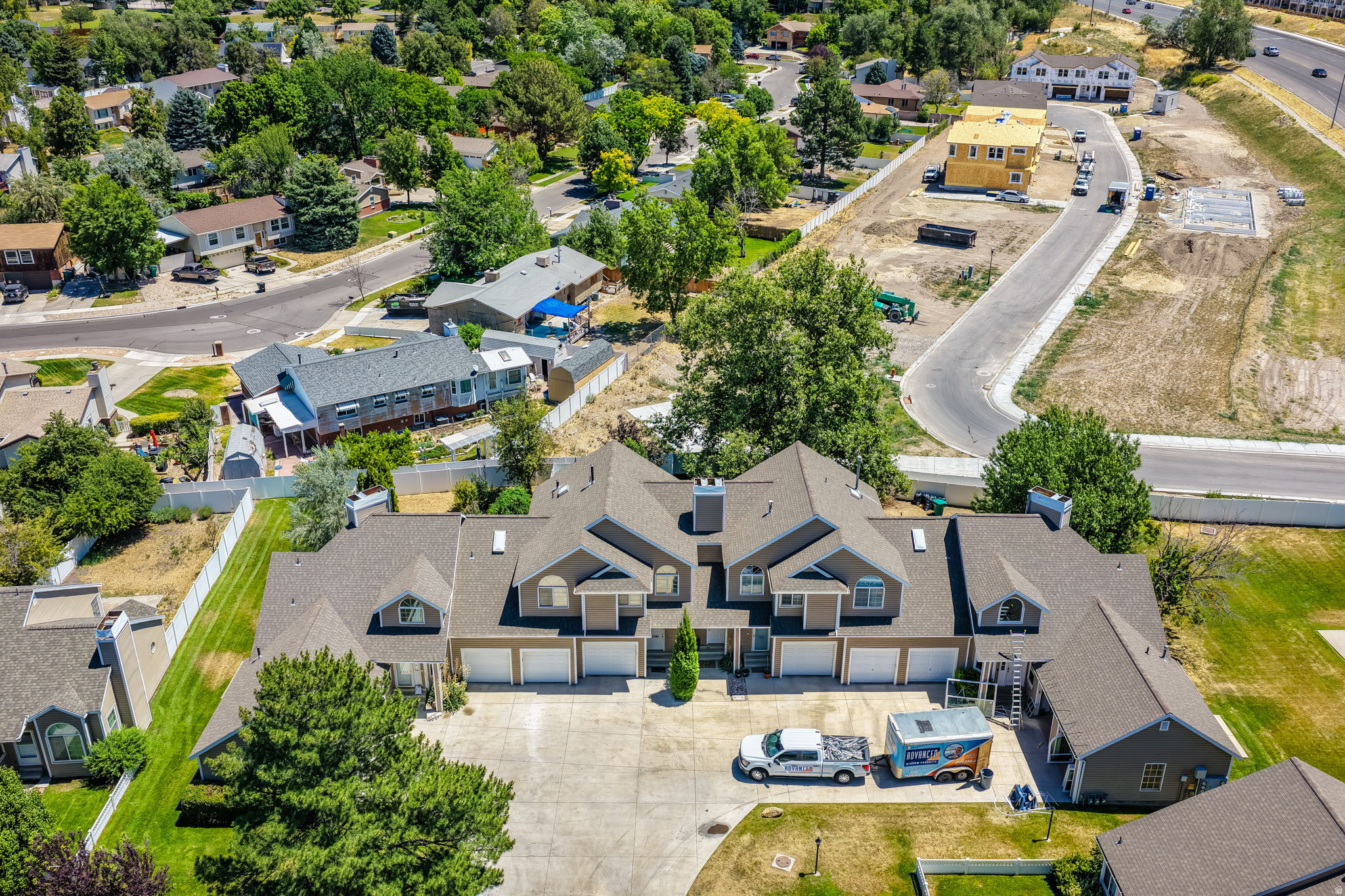 CHESTNUT PLACE CONDMN - Residential