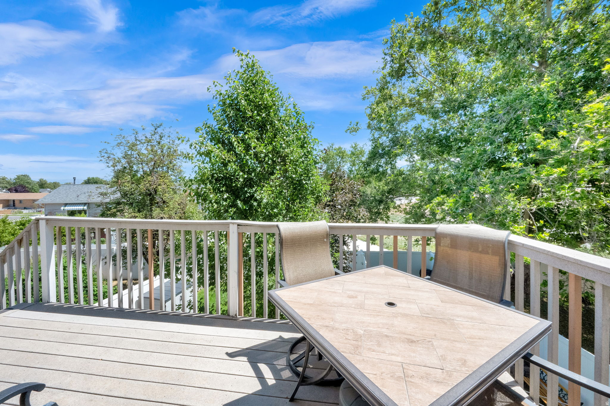 CHESTNUT PLACE CONDMN - Residential