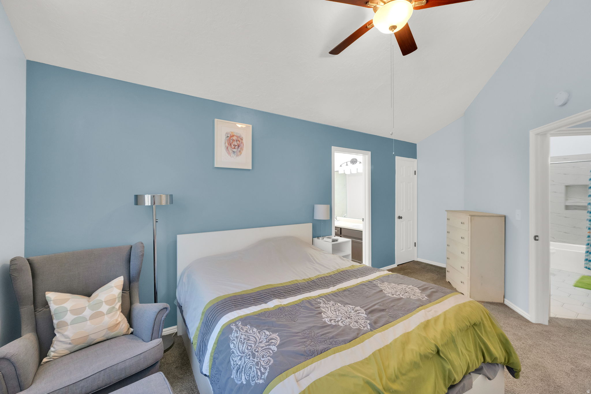 CHESTNUT PLACE CONDMN - Residential