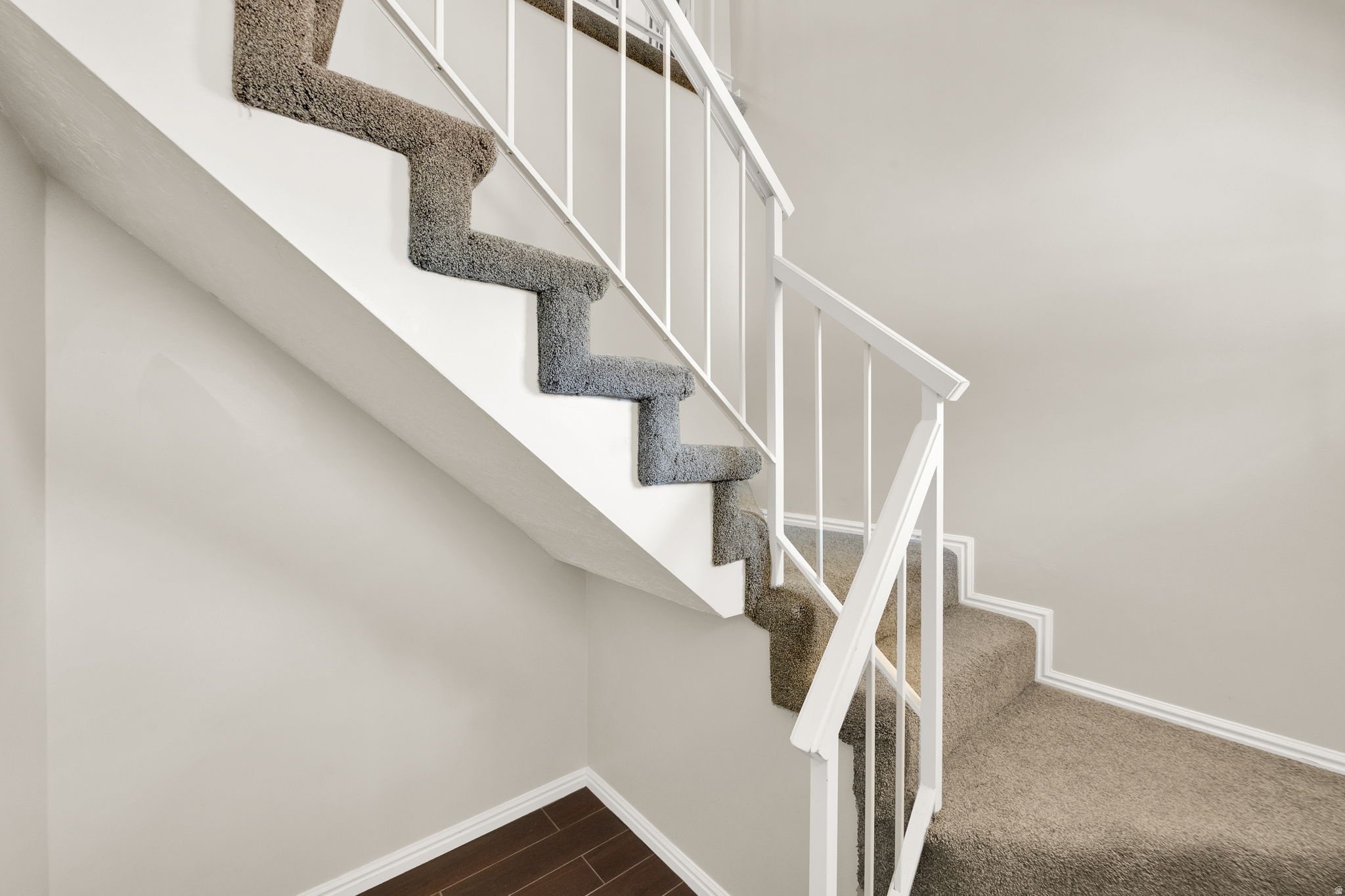 CHESTNUT PLACE CONDMN - Residential