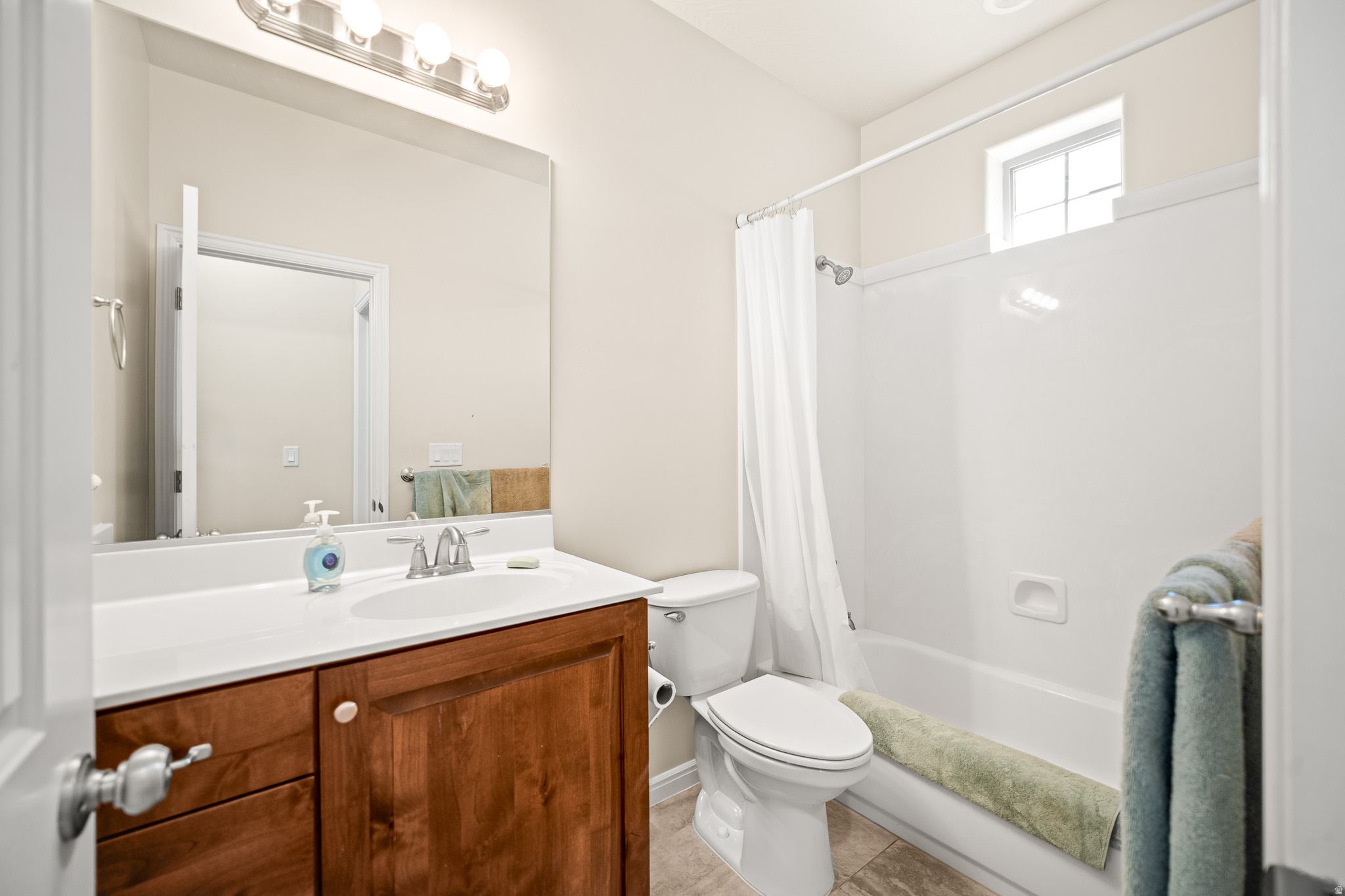 PEREGRINE POINTE PH 3 - Residential