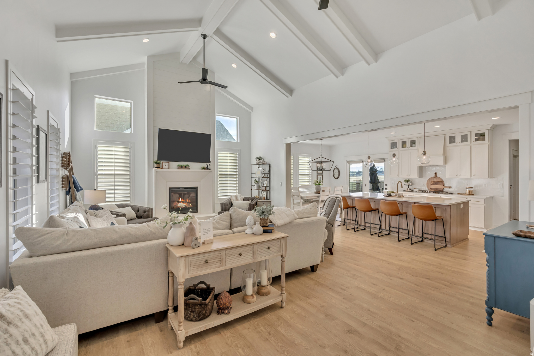 BEACON POINT - Residential