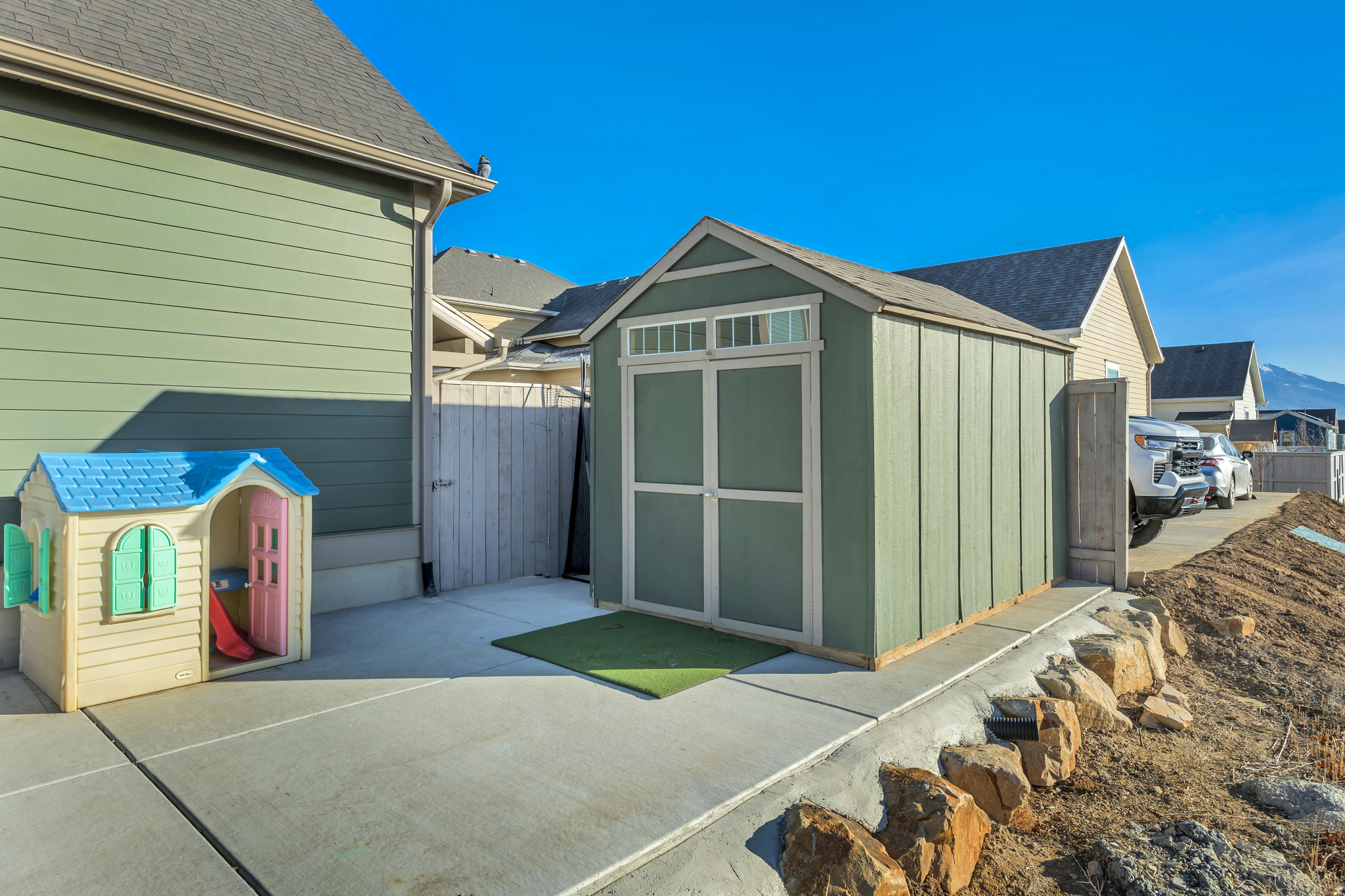 BEACON POINT - Residential