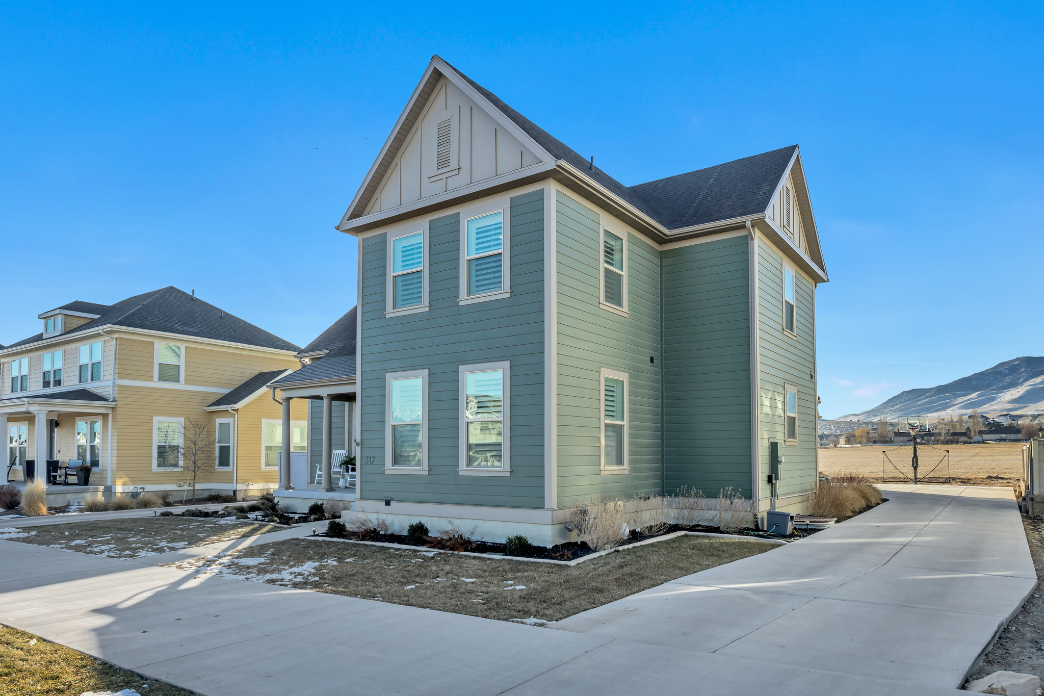 BEACON POINT - Residential