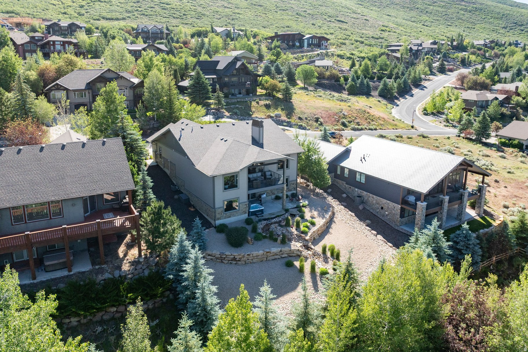 DEER MOUNTAIN - Residential