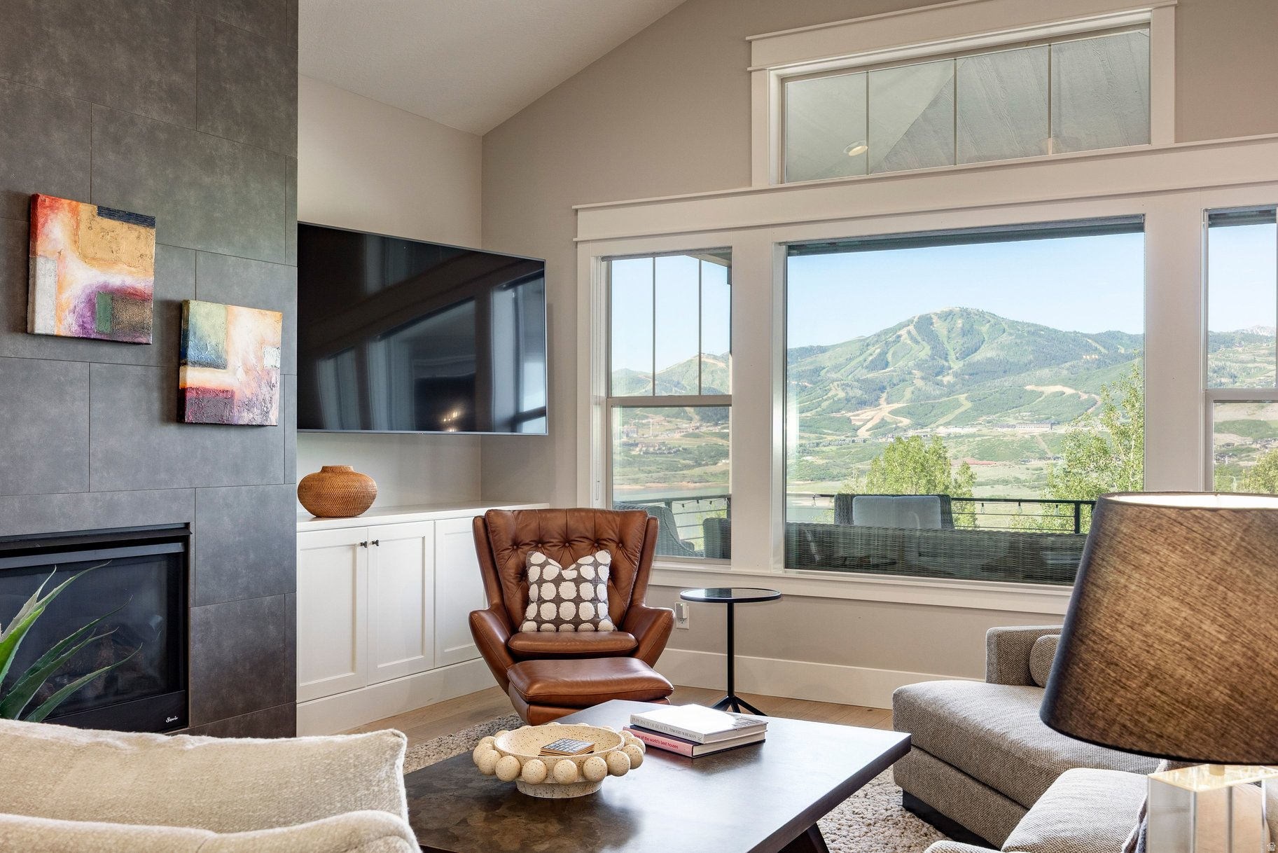 DEER MOUNTAIN - Residential