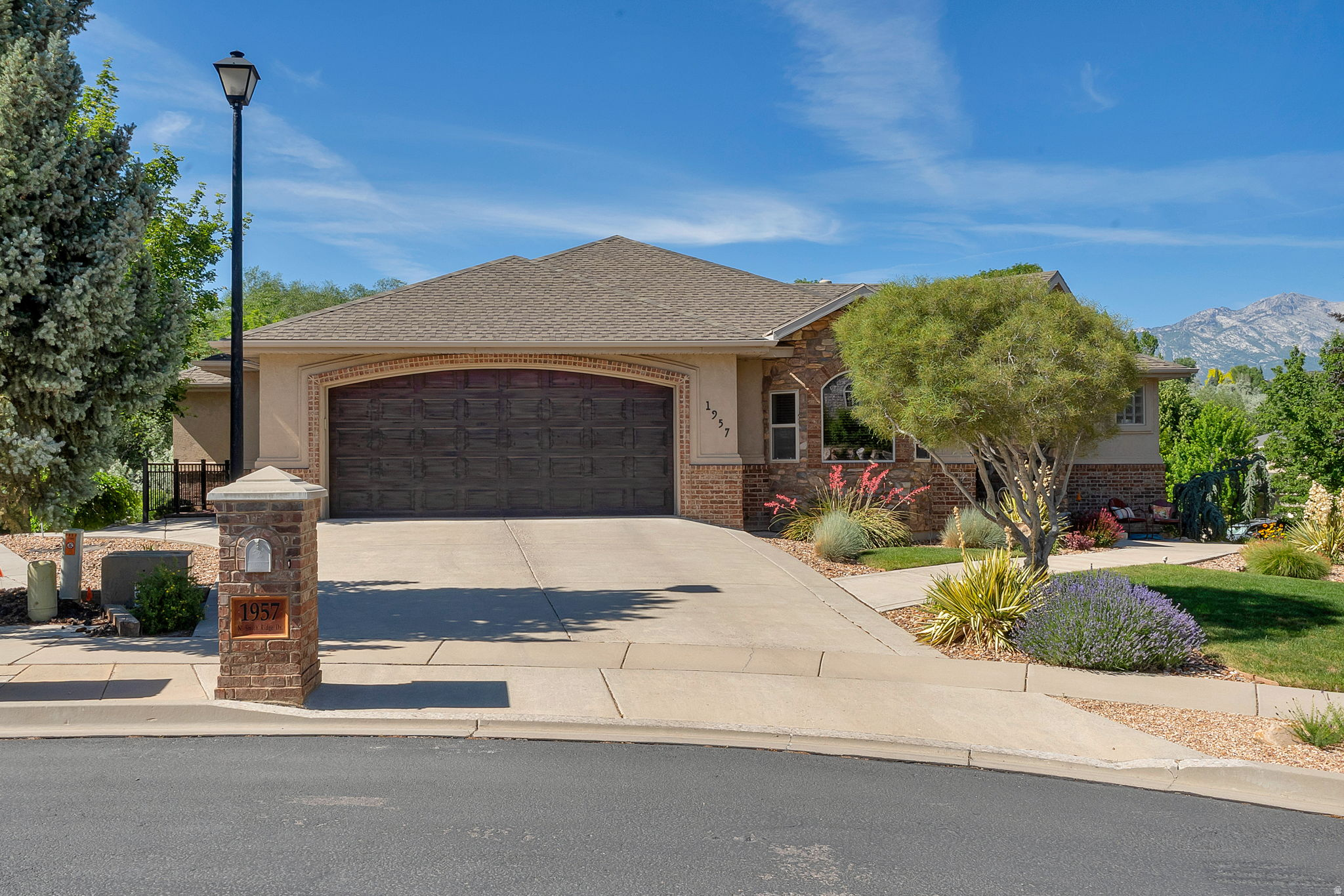 SMITHFIELD RIDGE - Residential