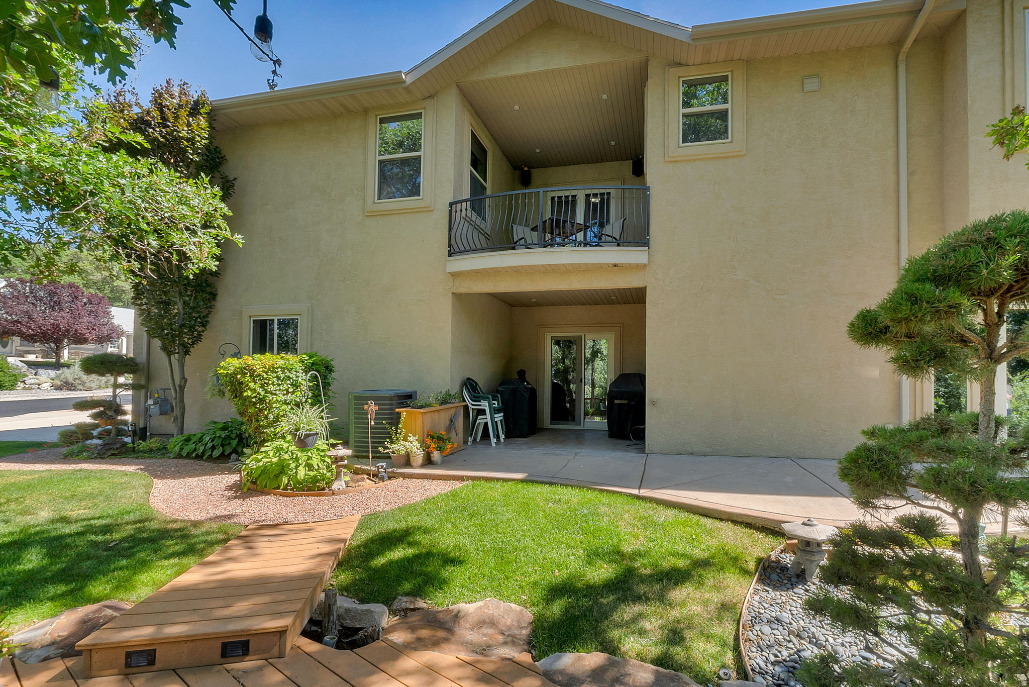SMITHFIELD RIDGE - Residential
