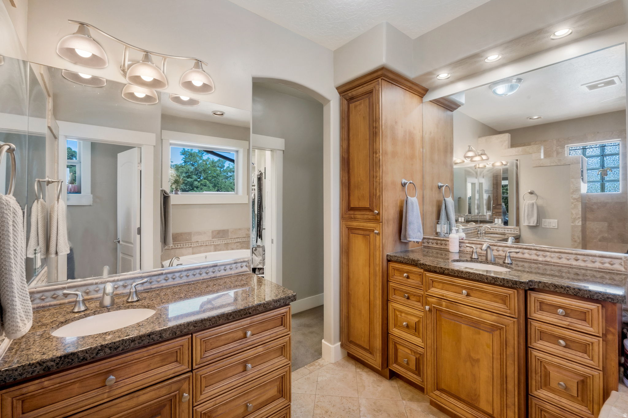 SMITHFIELD RIDGE - Residential