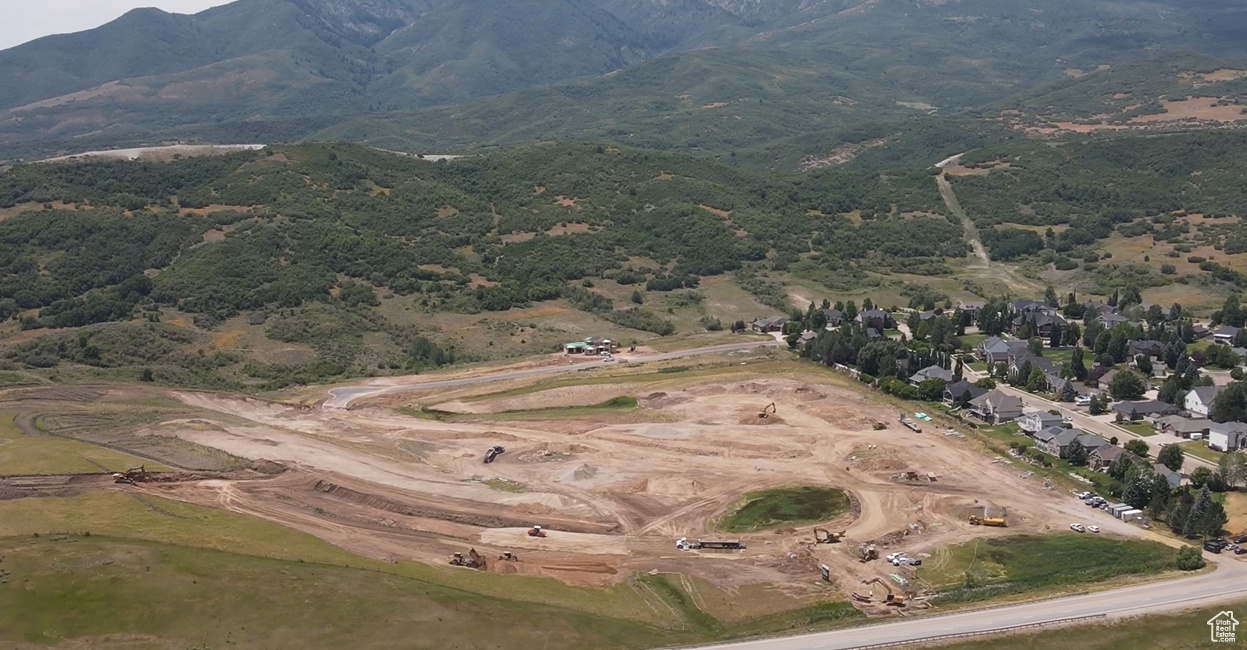 THE RANGE - Land