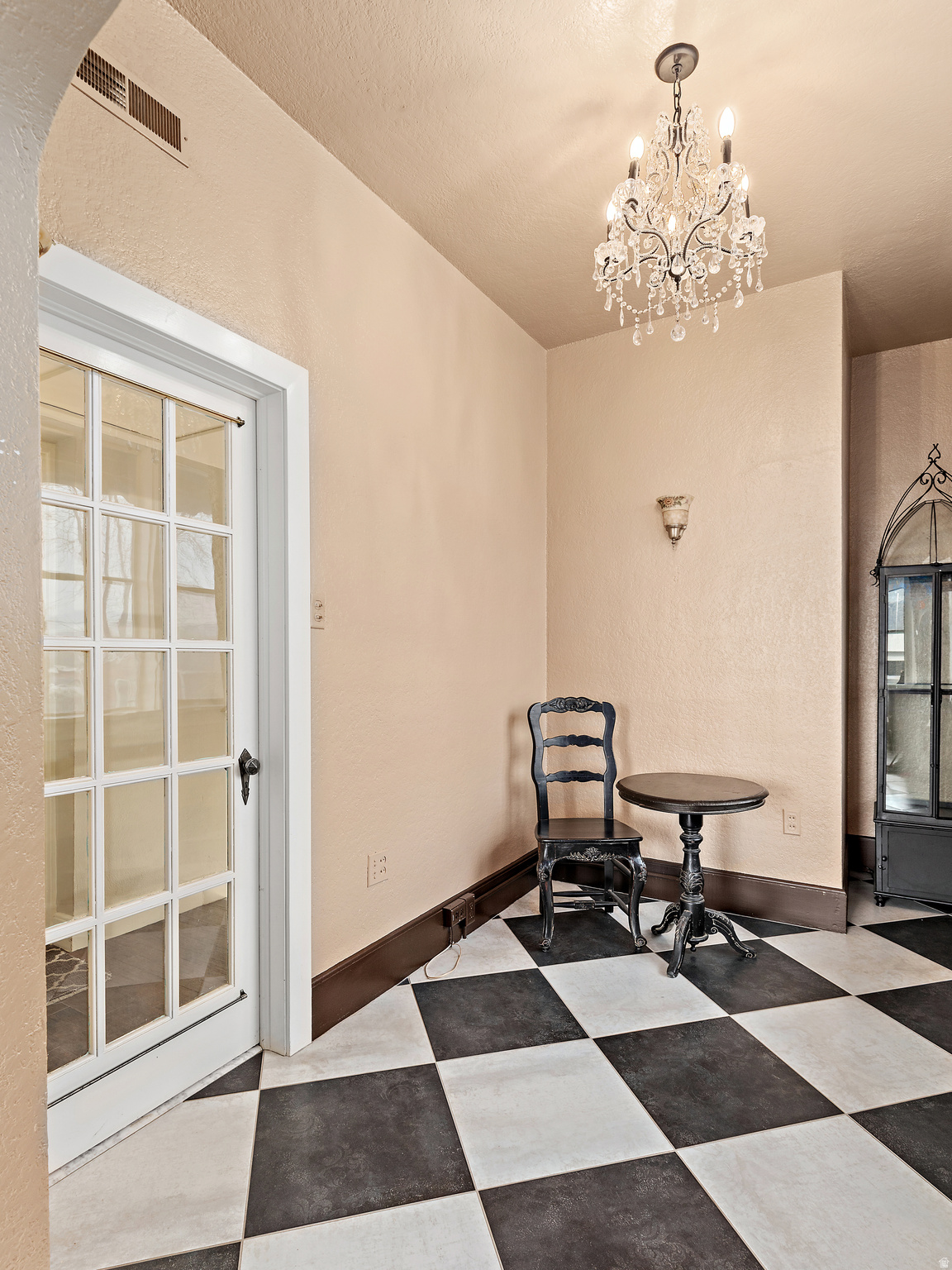 CUSHING - Commercial Sale