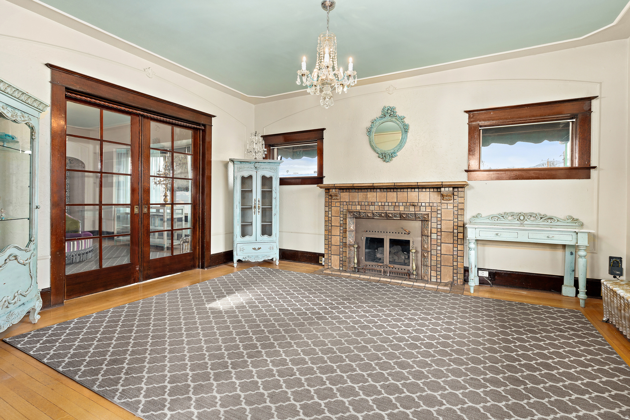 CUSHING - Commercial Sale