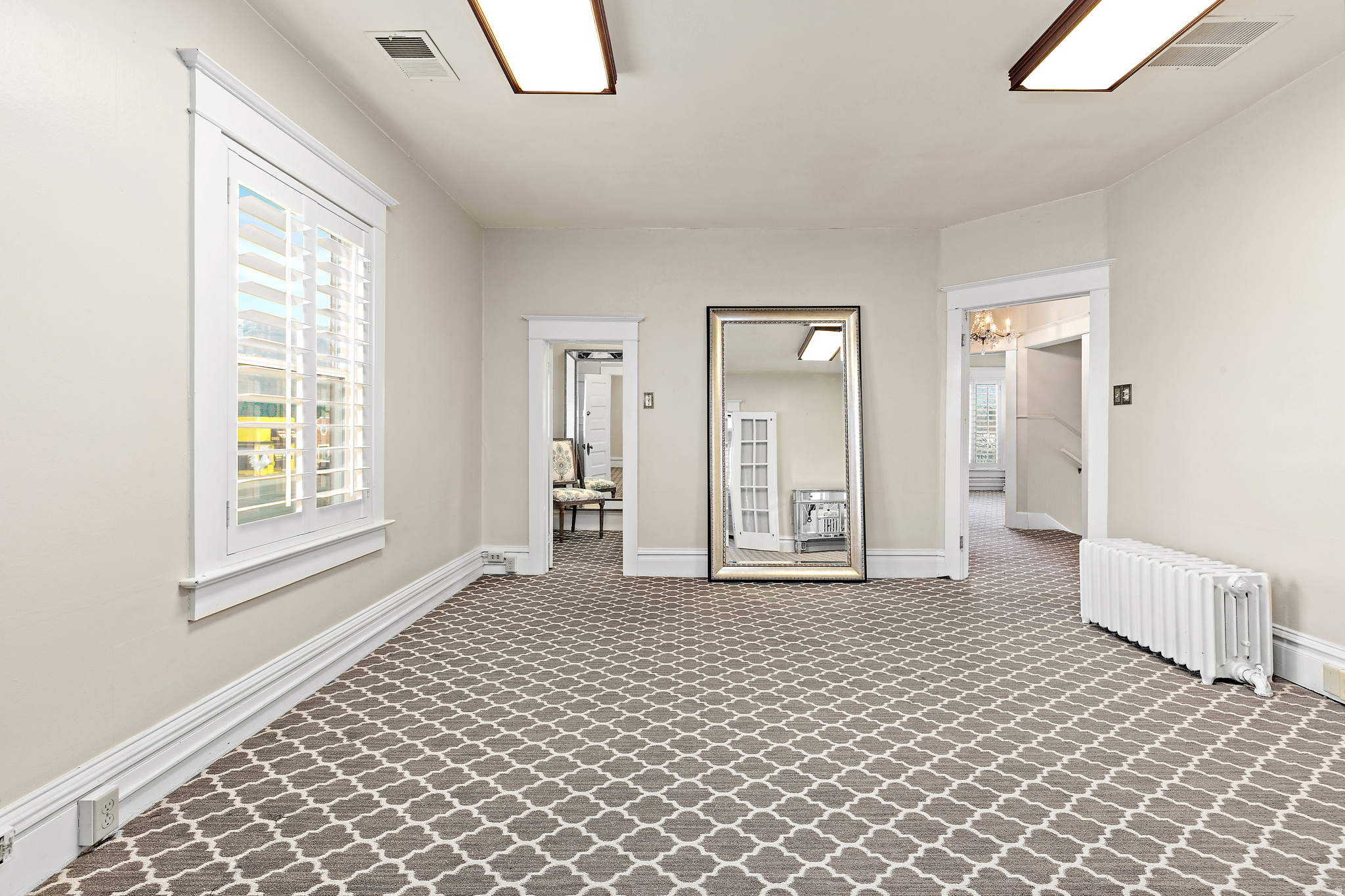 CUSHING - Commercial Sale