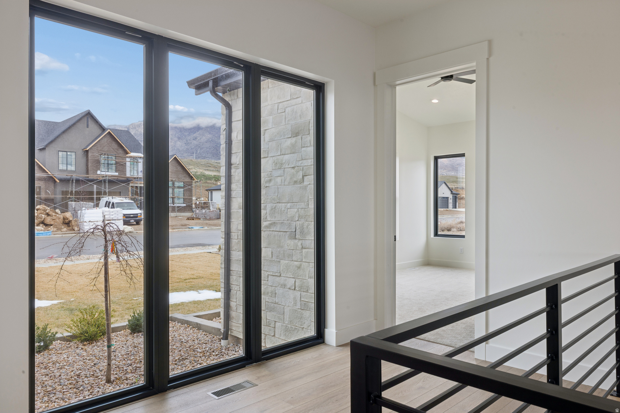 DEER CREST - Residential