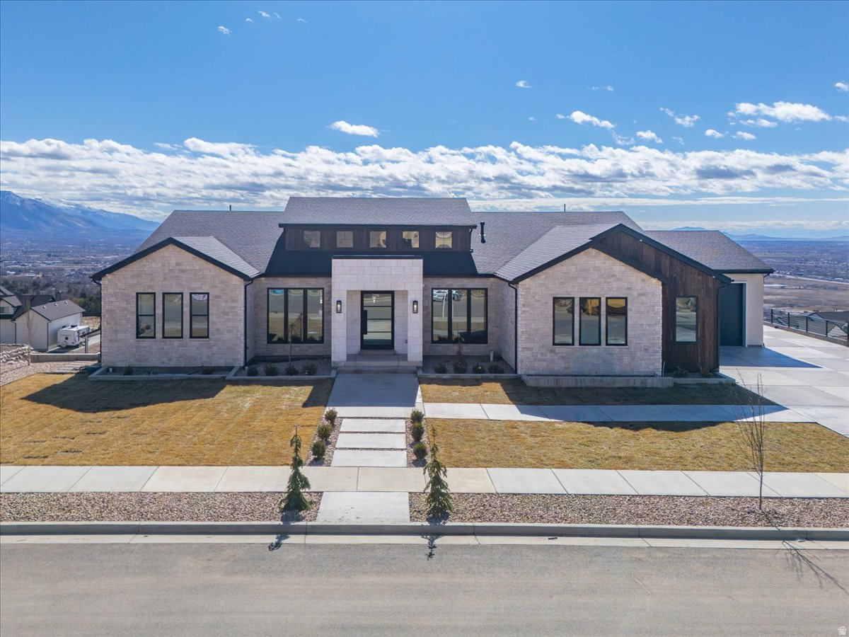 DEER CREST - Residential