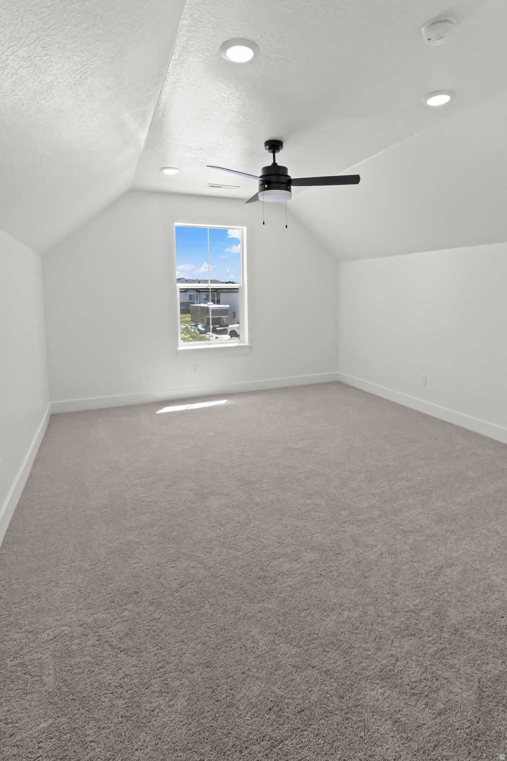 HART ESTATES - Residential