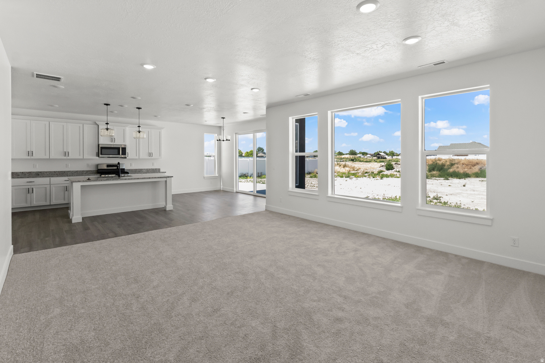 HART ESTATES - Residential