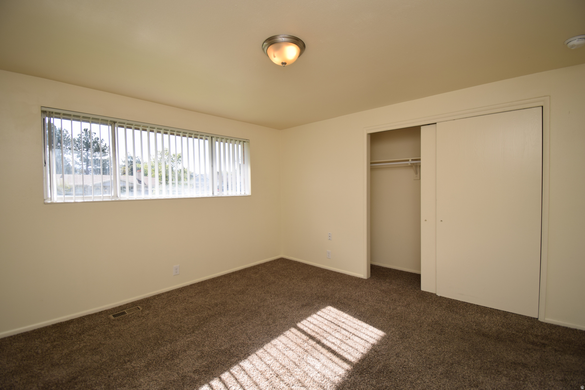 COLONY WEST #8 - Residential
