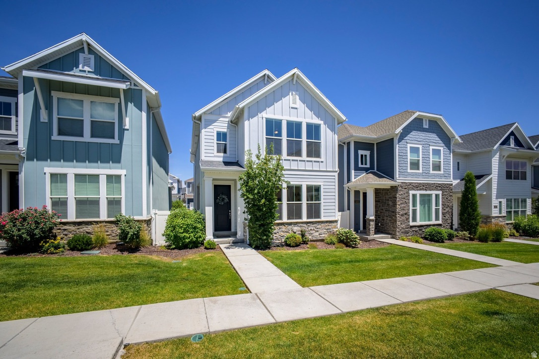 Welcome home to this beautiful newer home,  windows fill the great room with natural light. Very spacious master bedroom and closet.  Park across the street where everyone hangs out and plays together safely, no cars in maintenance free front yard.  Holbrook Farms has a sprawling 33 acre park with vertical hills for sledding and outdoor recreation.  Square footage figures are provided as a courtesy estimate only and were obtained from County Records.  Buyer is advised to obtain an independent measurement.