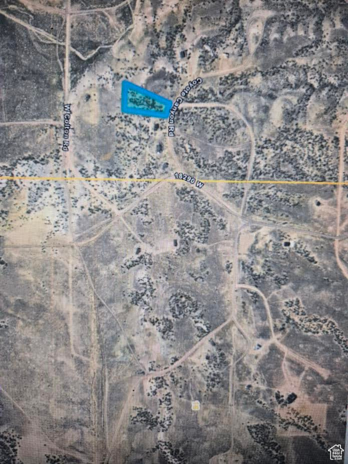 Coyote Canyon Loop!!!  Easy year 'round access!  Lots of trees!!! Culinary water, septic, and power available at buyer's expense.  This is one of the best lots on the development!  Just 6 or 7 minutes from town and pavement is close!!!  And the best views!!!  Easy to get to any time!
