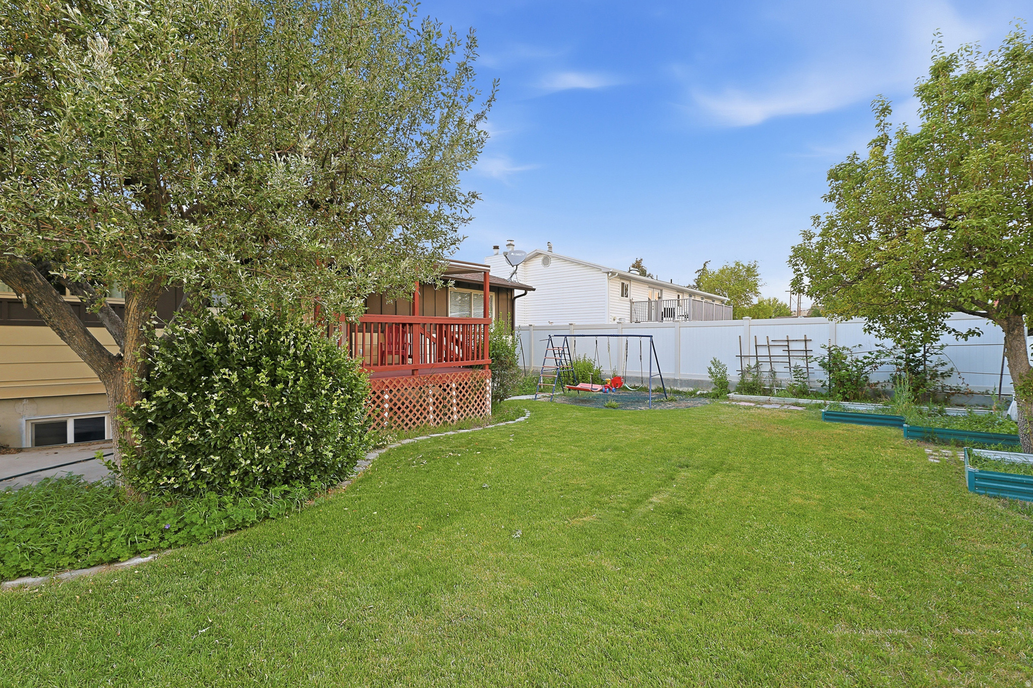 EASTWOOD HILLS SUB - Residential