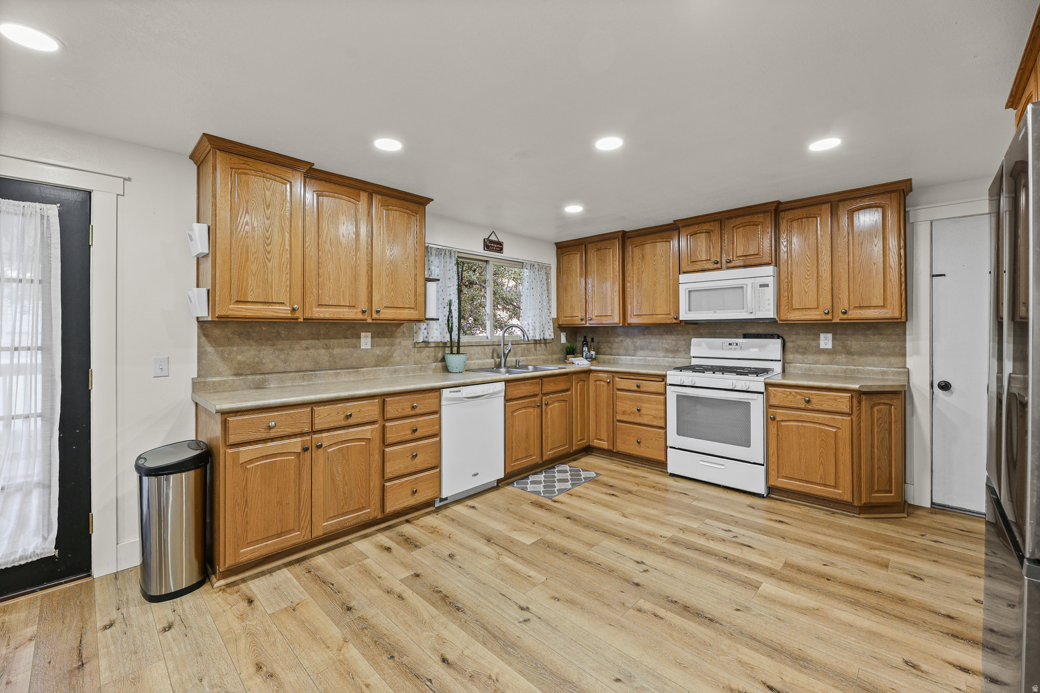 EASTWOOD HILLS SUB - Residential