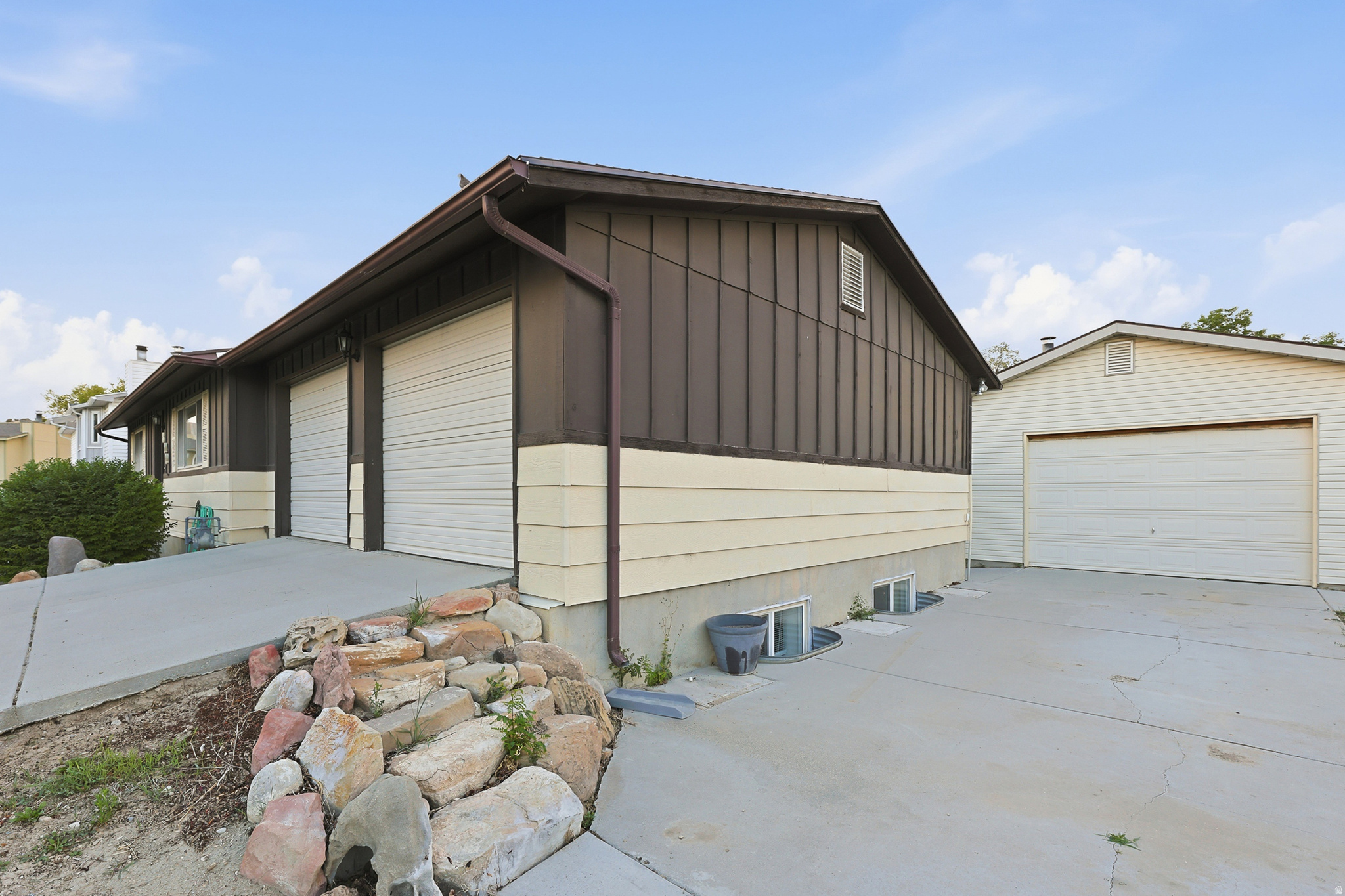 EASTWOOD HILLS SUB - Residential