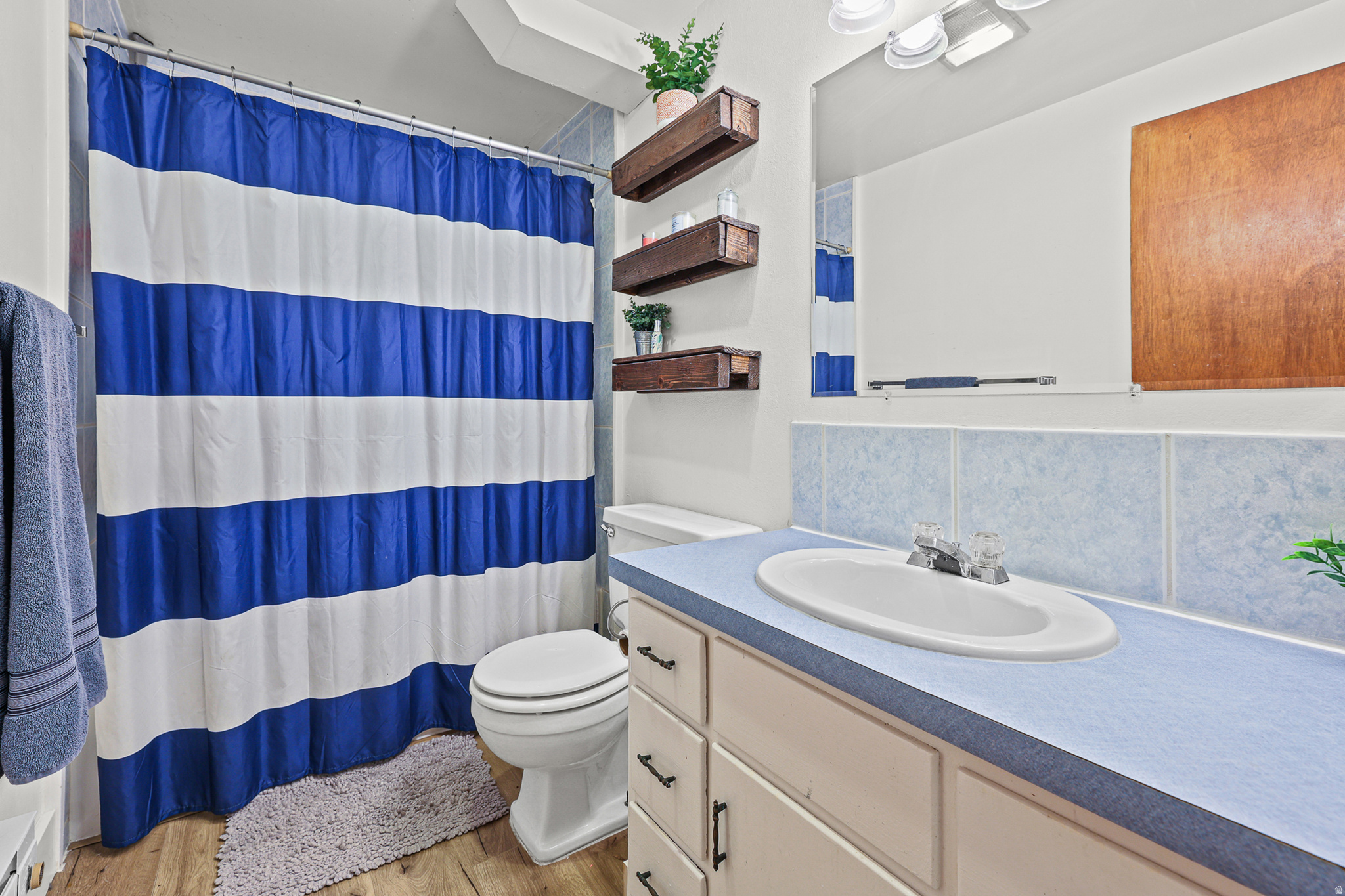 EASTWOOD HILLS SUB - Residential