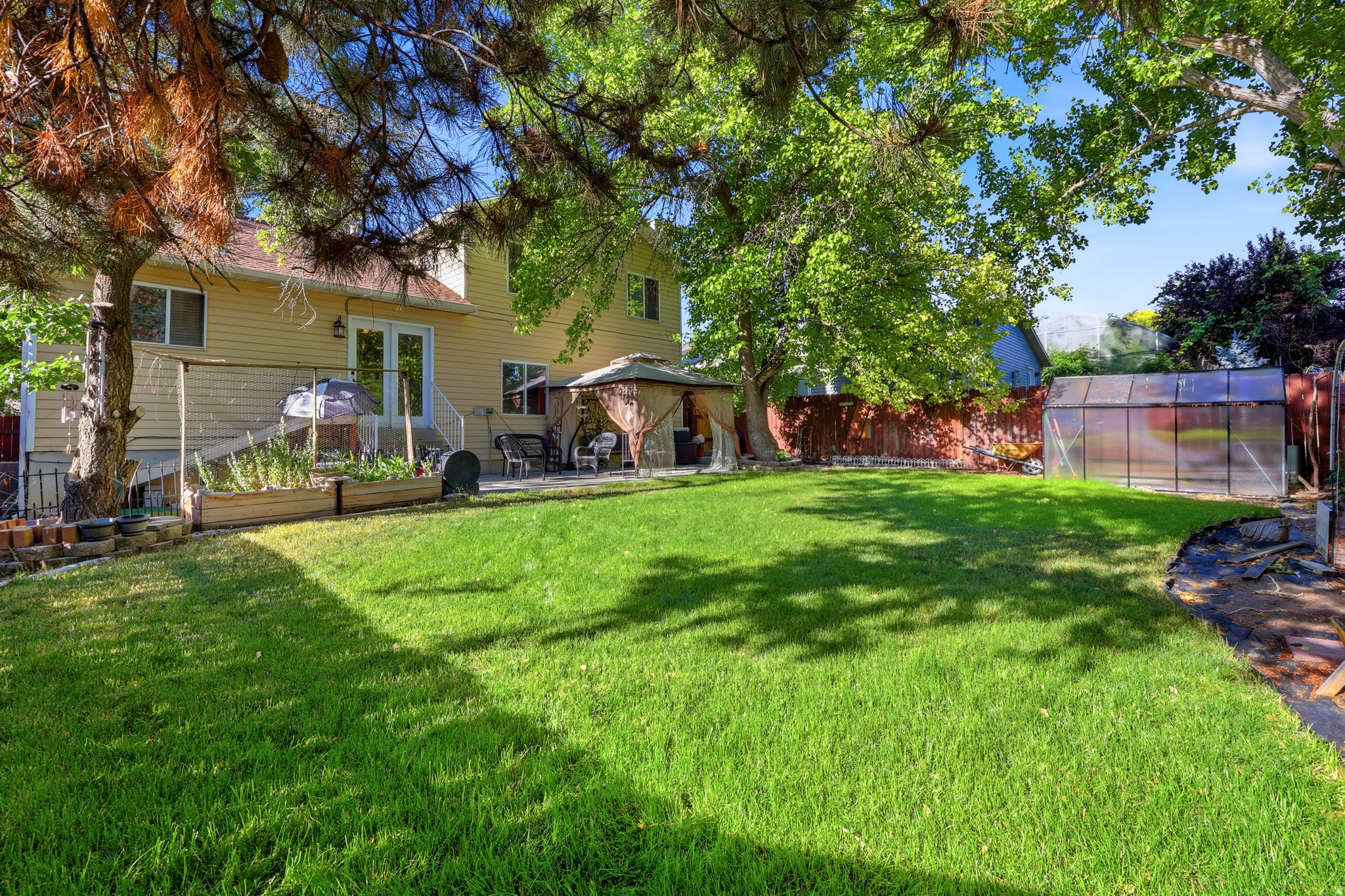 OQUIRRH SHADOWS - Residential