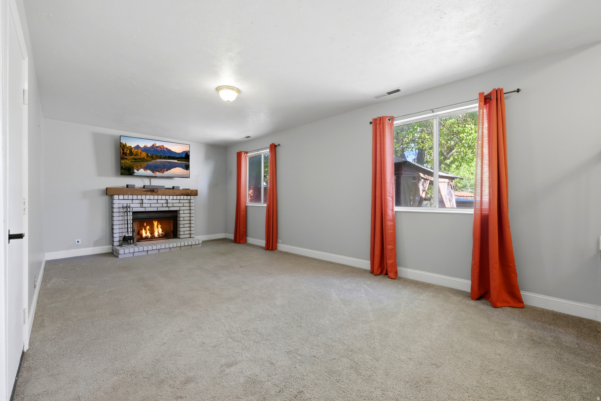 OQUIRRH SHADOWS - Residential