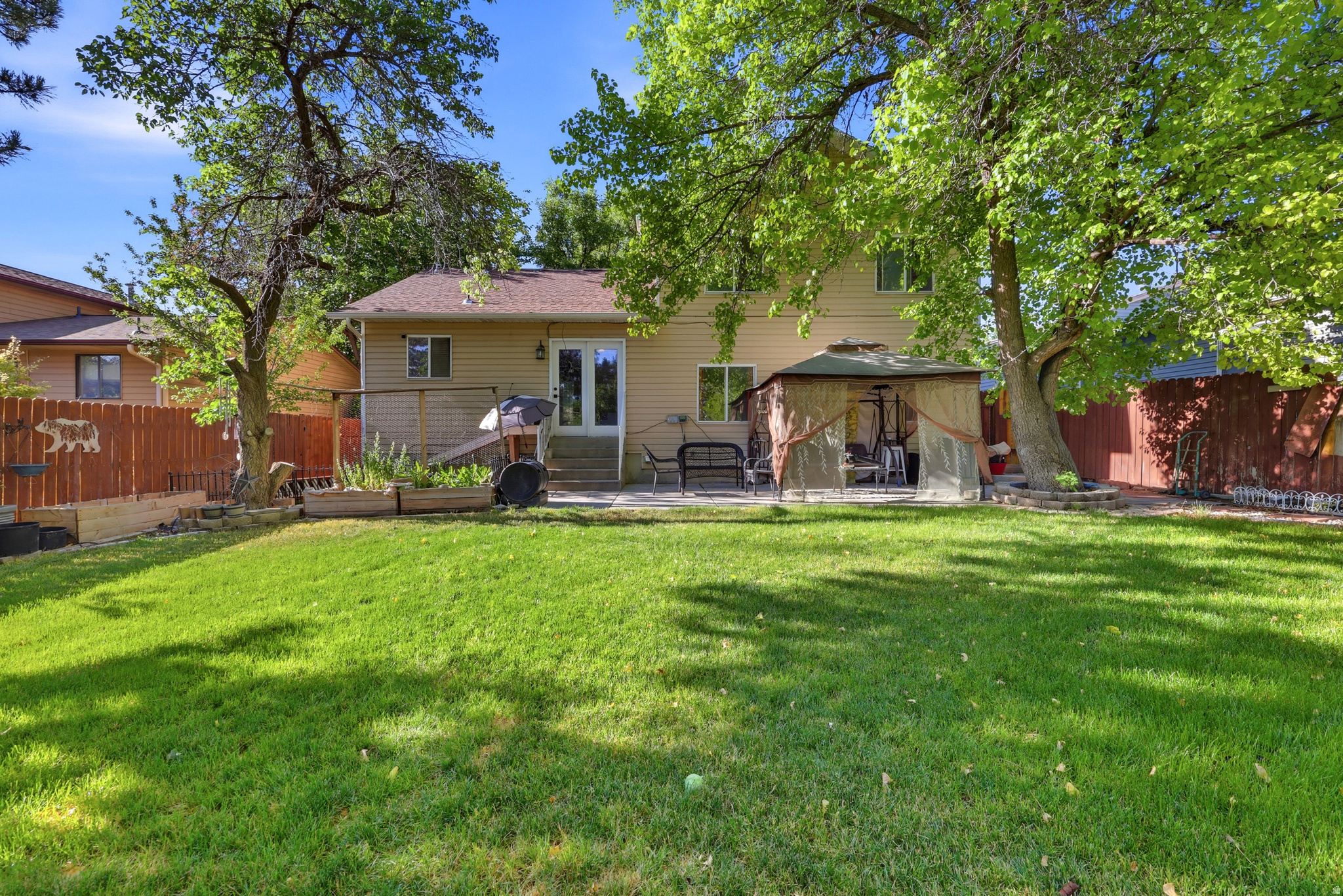 OQUIRRH SHADOWS - Residential