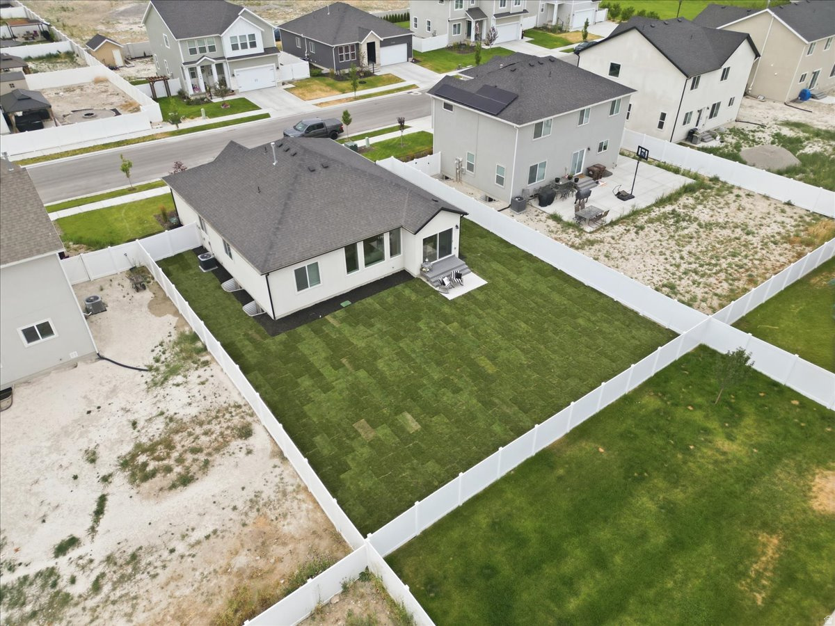 PARKWAY FIELDS - Residential