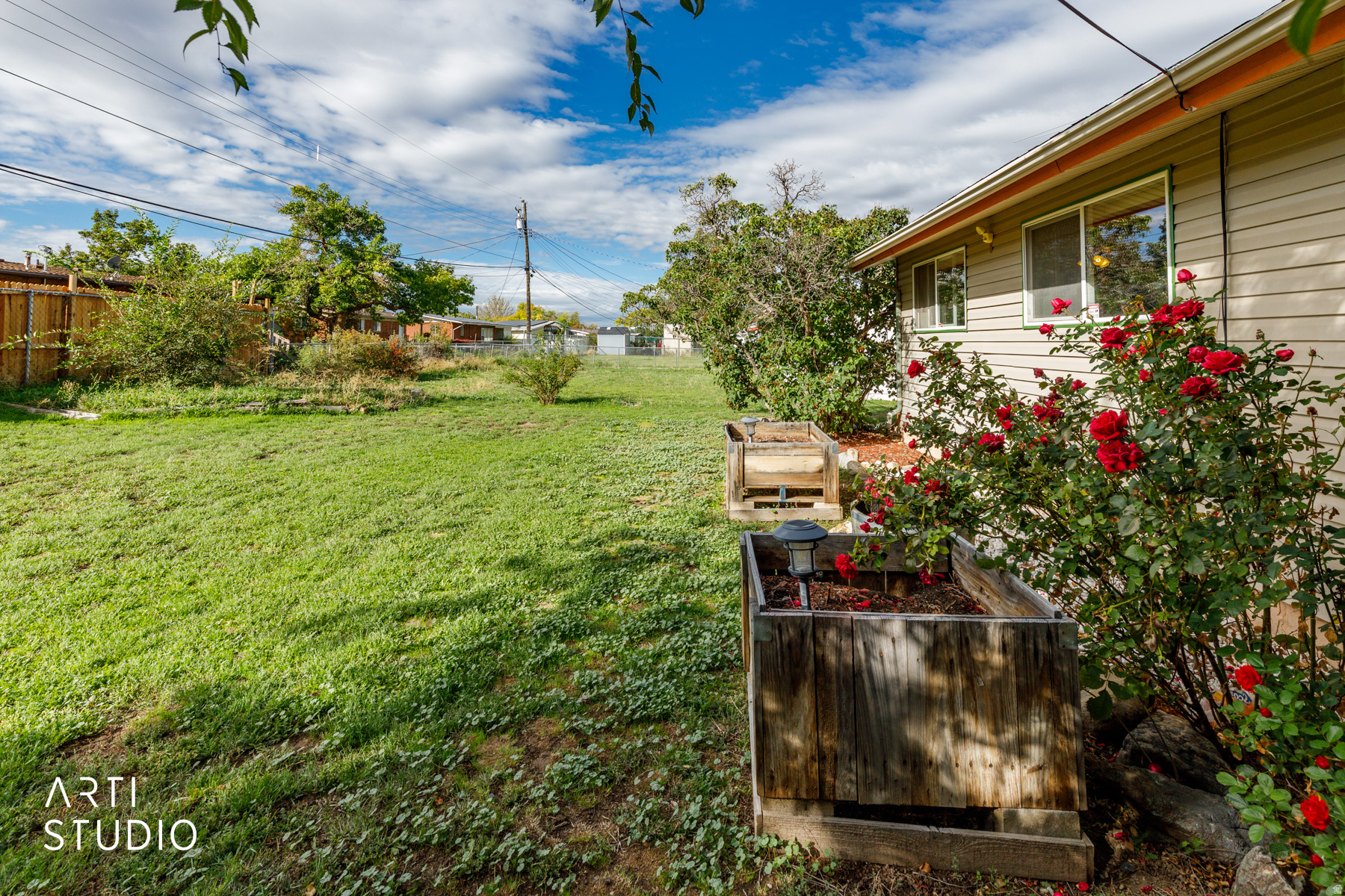 EYRIE MEADOW - Residential