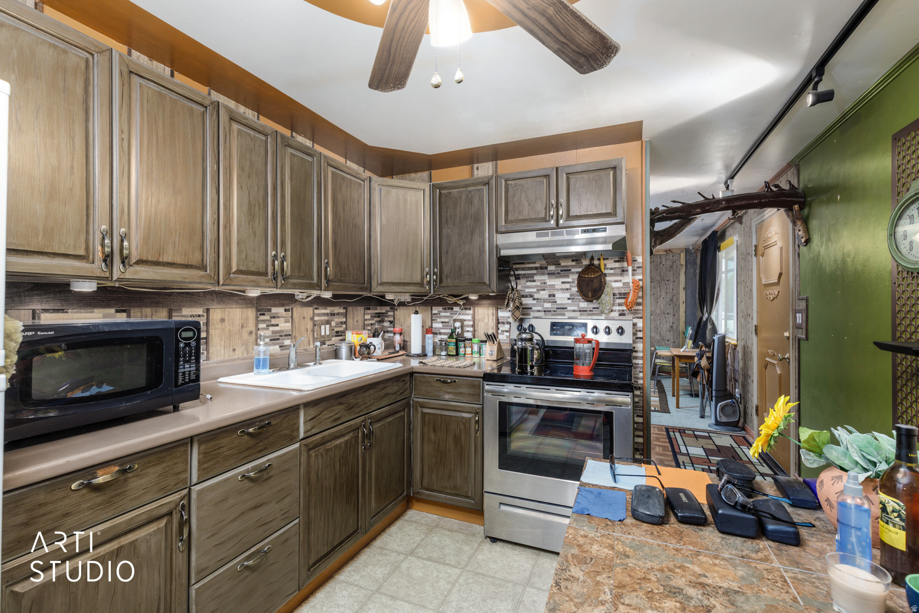 EYRIE MEADOW - Residential