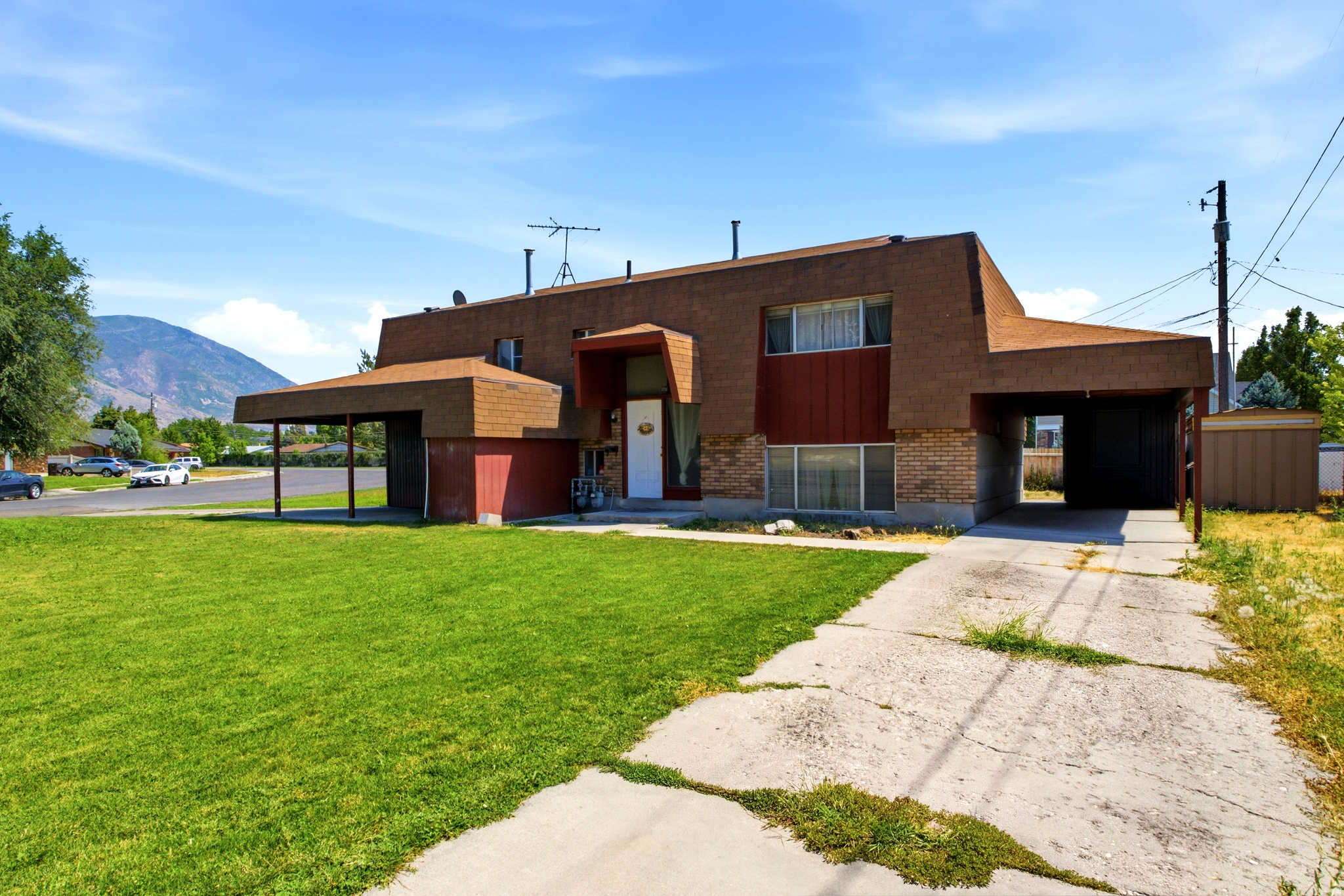 MAPLE VILLAGE - Residential