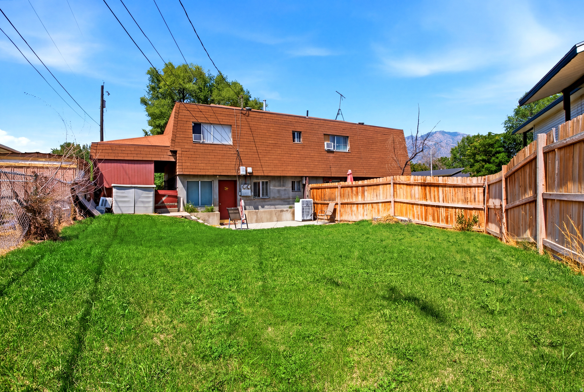 MAPLE VILLAGE - Residential