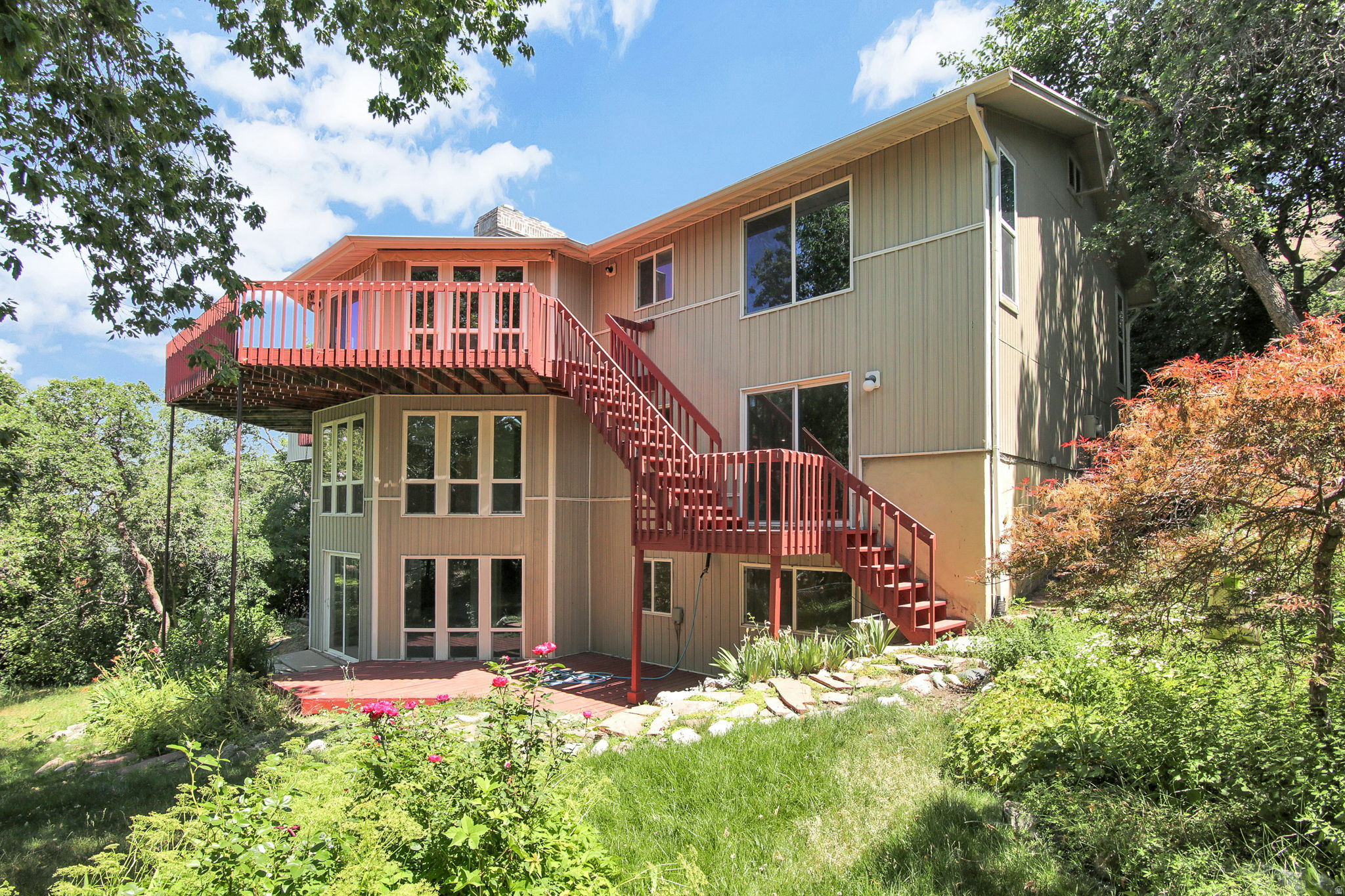 BONA VILLA - Residential