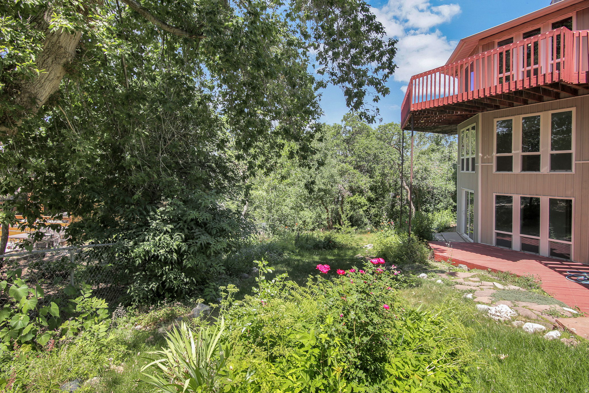 BONA VILLA - Residential