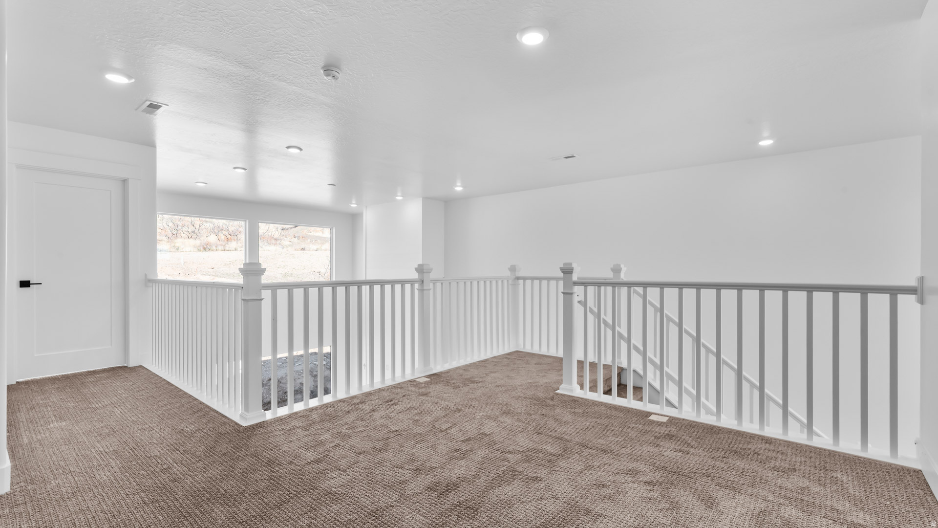 THE MAJORS - Residential