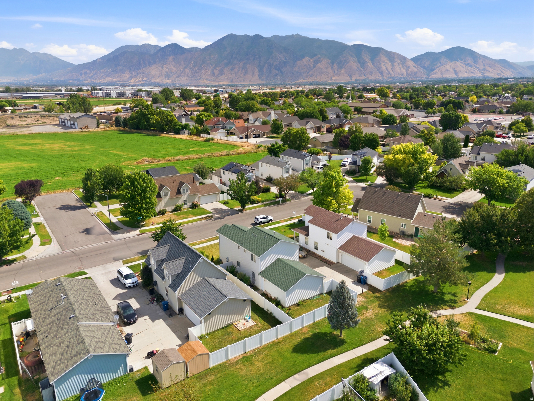 SUNSET PARK - Residential