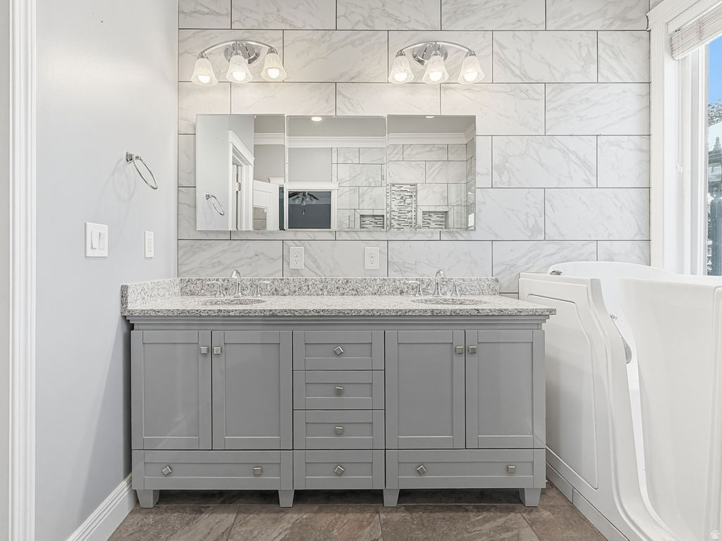 HERITAGE LANE SUBDIVISION - Residential