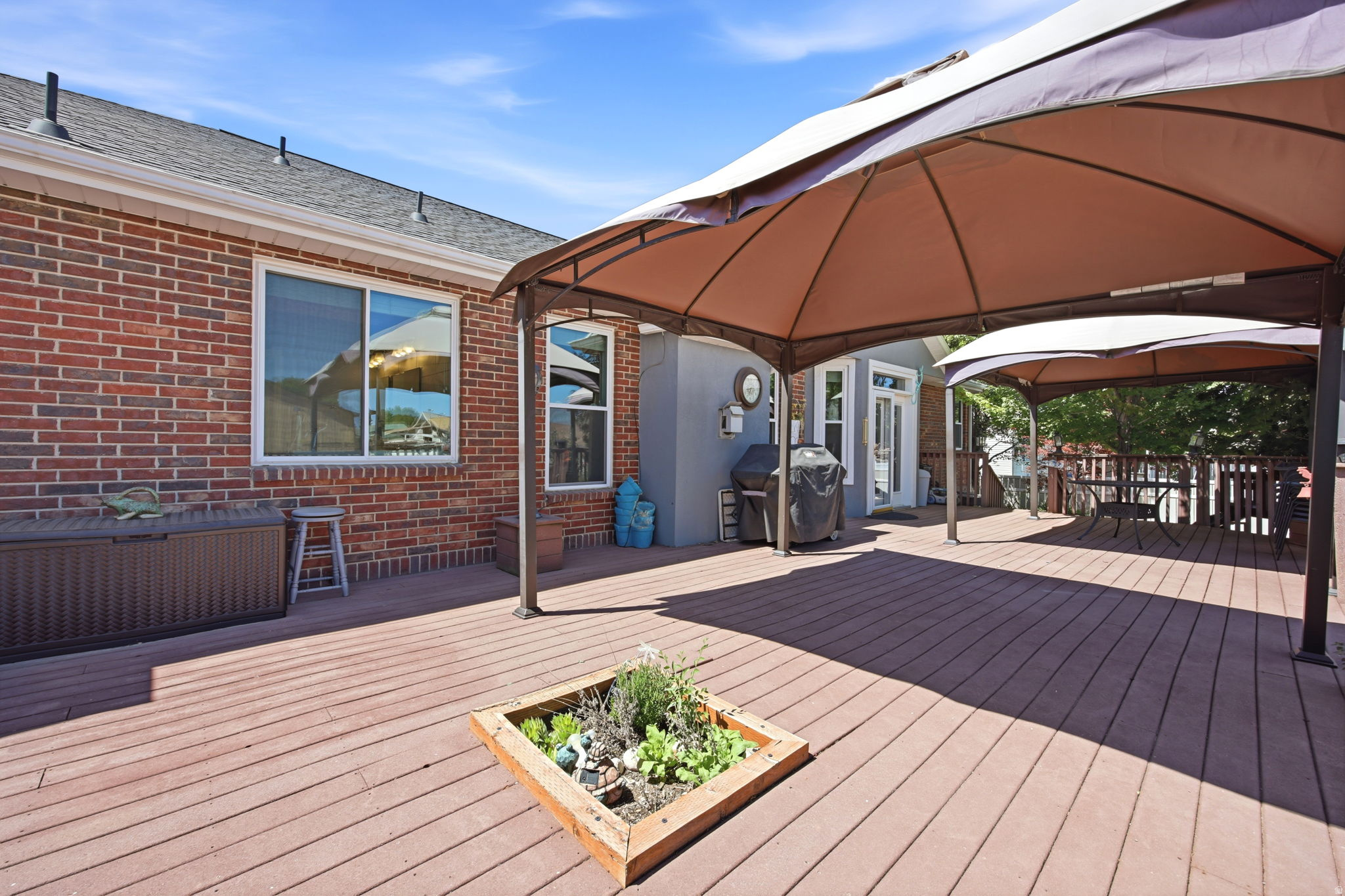HERITAGE LANE SUBDIVISION - Residential