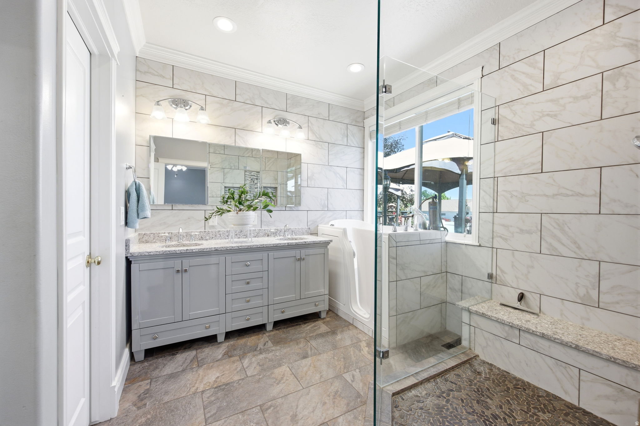 HERITAGE LANE SUBDIVISION - Residential