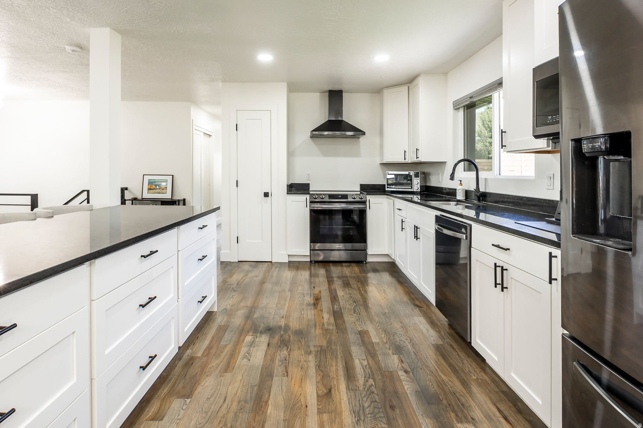 MT OLYMPUS HILLS - Residential Lease