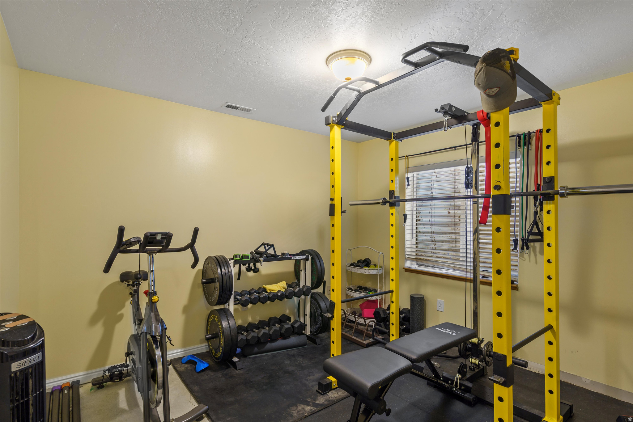 TAYLORS POINTE - Residential