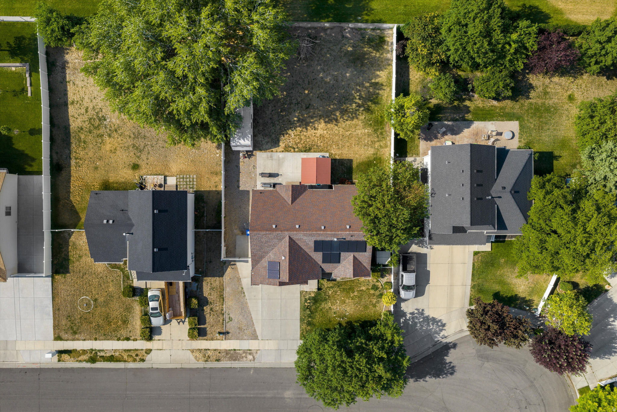 TAYLORS POINTE - Residential