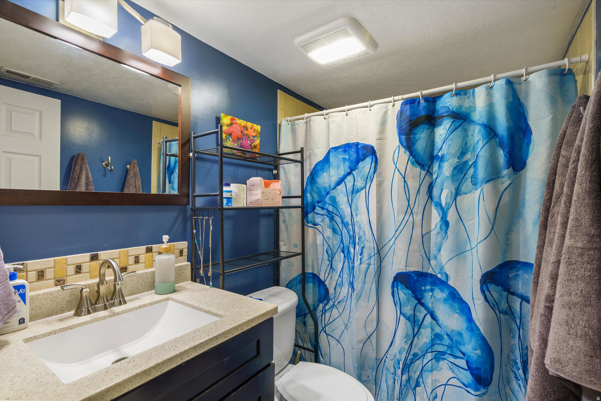 TAYLORS POINTE - Residential