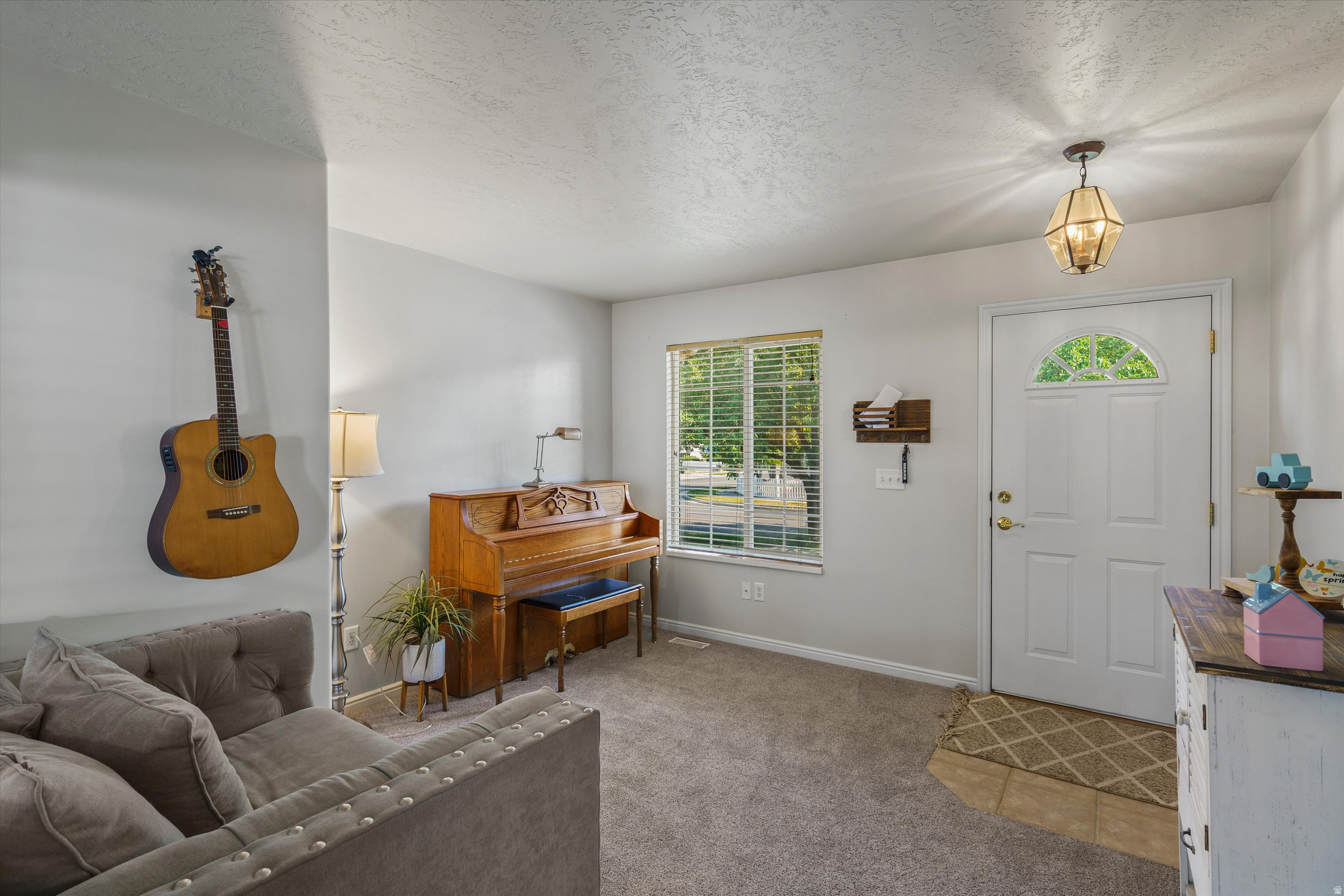 TAYLORS POINTE - Residential