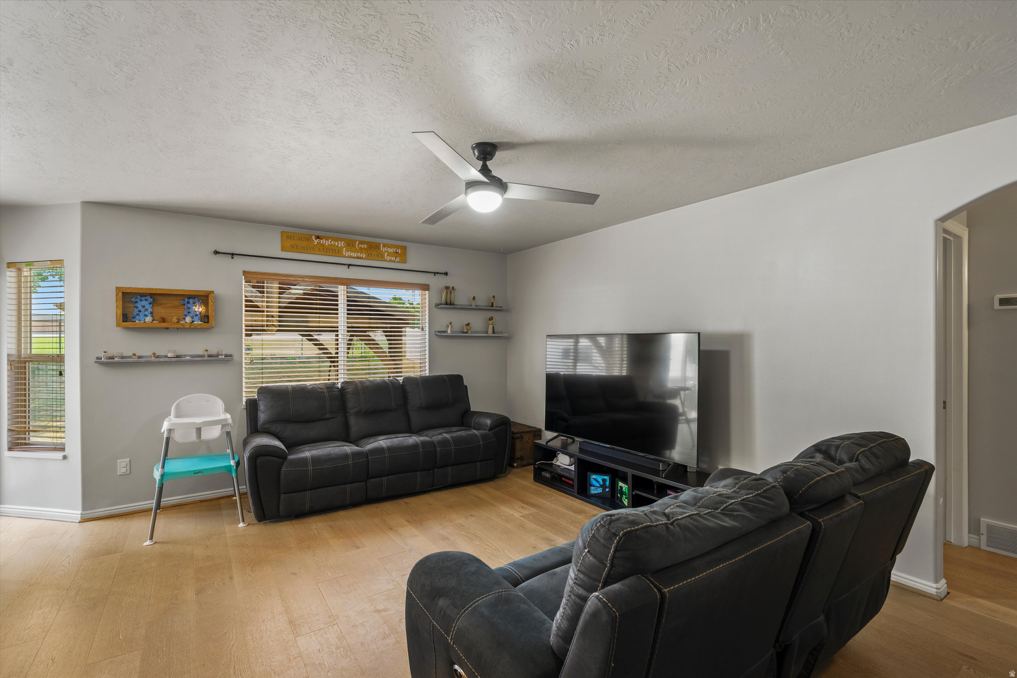 TAYLORS POINTE - Residential